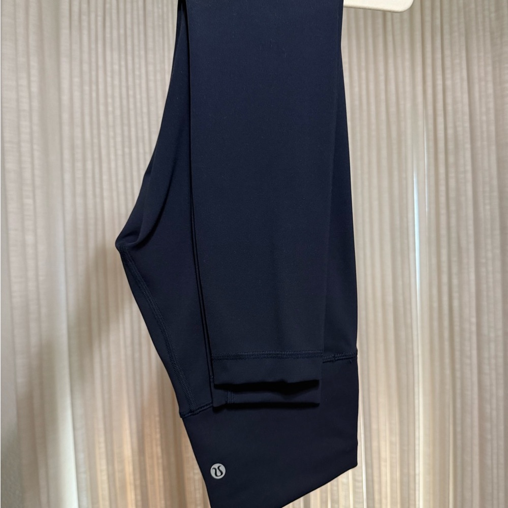 Wunder Train High-Rise Tight 25" Navy Leggings